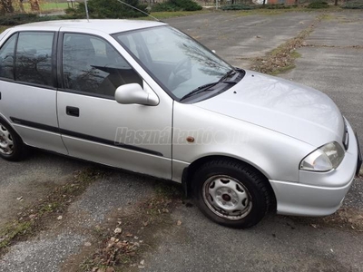 SUZUKI SWIFT Sedan 1.3 16V GLX