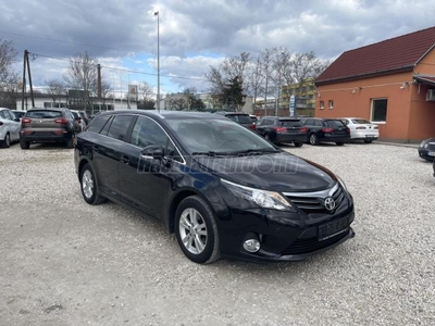 TOYOTA AVENSIS Wagon 2.0 D-4D Executive FACELIFT. NAVI. KAMERA. FRISS SZERVIZ