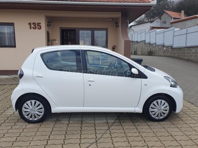 TOYOTA AYGO 1.0 Life Plusz 108000km klima navi 1tulaj