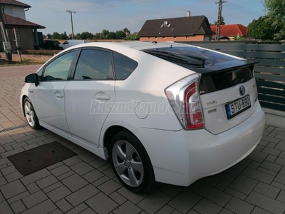 TOYOTA PRIUS 1.8 HSD Terra (Automata) Frissen szervizelt!