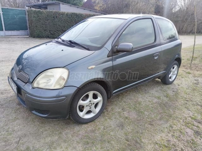 TOYOTA YARIS 1.0 Blue Ice