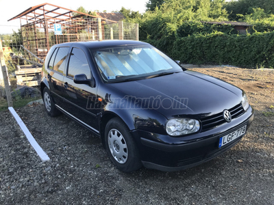 VOLKSWAGEN GOLF IV 1.6