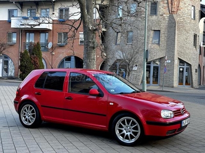 VOLKSWAGEN GOLF IV 1.6 Edition