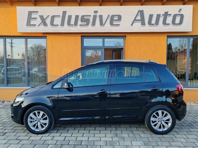 VOLKSWAGEN GOLF PLUS 1.6 TDi Highline Tempomat. Navi. Bőr