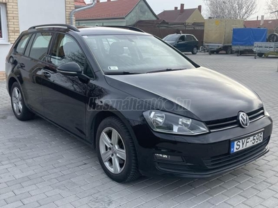 VOLKSWAGEN GOLF VII Variant 2.0 TDI Comfortline SÉRÜLÉSMENTES GYÁRI FÉNYEZÉS. 2 TULAJDONOS