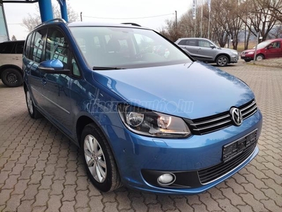 VOLKSWAGEN TOURAN 1.6 CR TDI Highline [7 személy] Garantált 89 e Km!