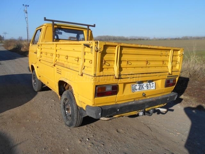 VOLKSWAGEN TRANSPORTER T3 1.6 245 041