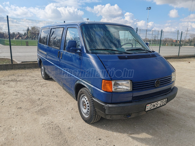 VOLKSWAGEN TRANSPORTER T4 Caravelle 1.9 (9 személyes ) 70C 2E2 9