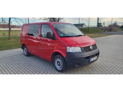 VOLKSWAGEN TRANSPORTER T5 1.9 TDI Shuttle KLIMÁS