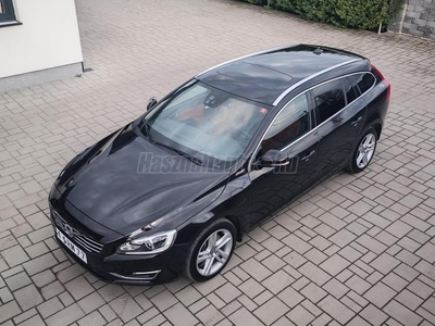 VOLVO V60 2.4 D [D6] PHEV AWD Summum Geartronic Friss szerviz