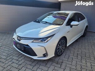 Toyota Corolla Sedan 1.8 Hybrid Comfort Tech e-...