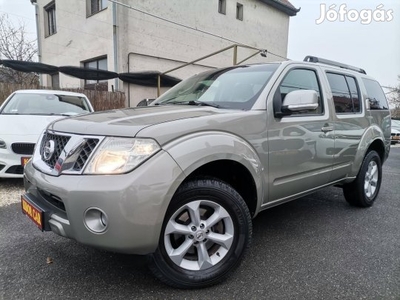 Nissan Pathfinder 2.5 Tdi SE M.o.-i! 148eKm! 4X...