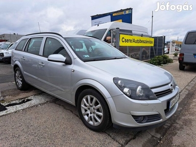 Opel Astra 1.4 16V Njoy Szervizkönyv!. Kevés ki...