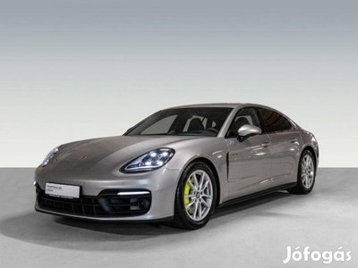 Porsche Panamera 4S E-Hybrid PDK 1 tulaj Sérülé...