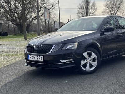 Skoda Octavia 2.0 CR TDI Style Áfás! Első Tulaj...