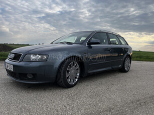 AUDI A4 1.8 T quattro