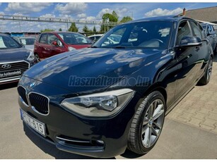 BMW 116d EfficientDynamics Sport.Napfénytető.Sport ülések.17-es Alufelni.Kulcs nélküli indítás!