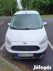 Eladó Ford Transit Courier!