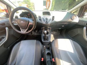 FORD FIESTA 1.25 Color