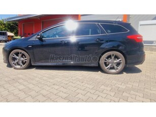 FORD FOCUS 2.0 TDCi ST-Line Black