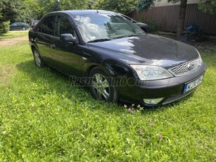 FORD MONDEO 1.8 SCi Ghia