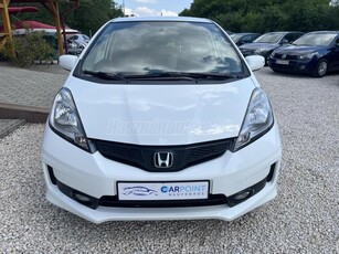 HONDA JAZZ 1.4 Executive Si /1. Tul.!/105E Km!/Digitklíma!/Tempomat!/Alufelni!/4x El. ablak!/