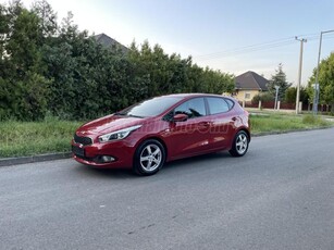 KIA CEE'D 1.4 CVVT LX 5 ajtó-Klíma