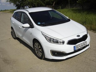 KIA CEE'D SW 1.6 CRDI LX Navigáció.kormány.ülésfütés.stb