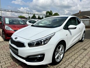 KIA PRO CEE'D 1.4 CRDI EX Prémium 66000Km!Navigáció.Tolatókamera.Ülés-kormányfűtés.2Zónás Digitklíma!