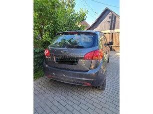 KIA VENGA 1.4 EX