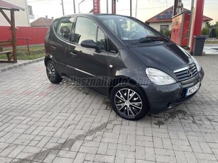 MERCEDES-BENZ A 160 Elegance