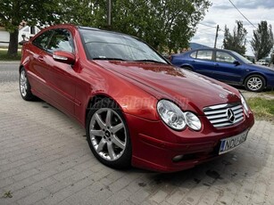 MERCEDES-BENZ C 200 Kompressor Sportcoupe