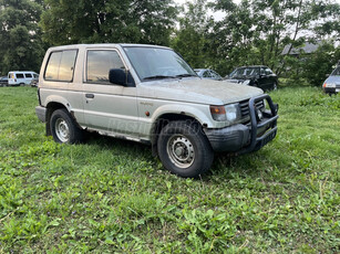 MITSUBISHI PAJERO 2.5 TD GL