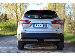 NISSAN QASHQAI 1.3 DIG-T N-Connecta