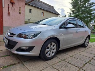 OPEL ASTRA J Sedan 1.6 Enjoy EURO6