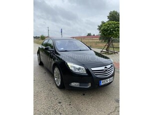 OPEL INSIGNIA 2.0 T Edition AWD