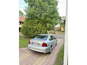 OPEL VECTRA B 1.8 16V CDX