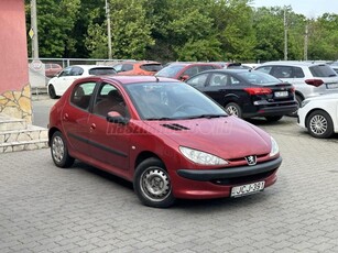 PEUGEOT 206 1.4 Riviera II. MAGYAR 2TUL JÓGUMI 5AJTÓS SZERVO MKORMÁNY KLÍMA HIFI FRISS SZERVIZ SZKÖNYV 190EK