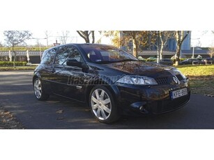 RENAULT MEGANE 2.0 T Sport R.S