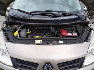 RENAULT SCENIC Grand Scénic 1.6 Monaco JM