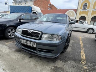 SKODA OCTAVIA 1.6 Active