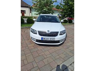 SKODA OCTAVIA 1.6 CR Tdi Active