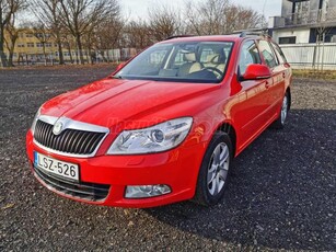 SKODA OCTAVIA Combi 1.4 TSI Classic Magyarországi Napfénytető Tempomat Klíma