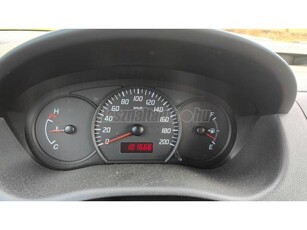 SUZUKI SWIFT 1.3 GC