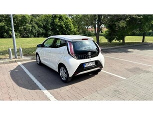 TOYOTA AYGO 1.0 x+comfort