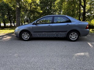 TOYOTA COROLLA Sedan 1.4