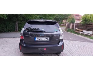 TOYOTA PRIUS+ 1.8 HSD Premium e-CVT