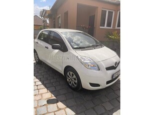 TOYOTA YARIS 1.0