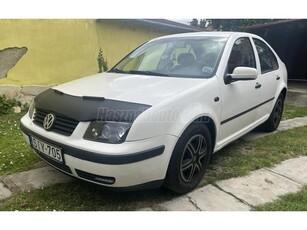 VOLKSWAGEN BORA 1.4