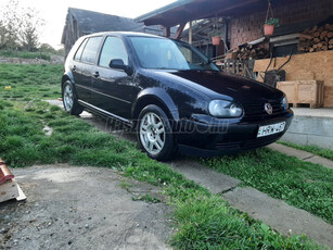 VOLKSWAGEN GOLF IV 1.6